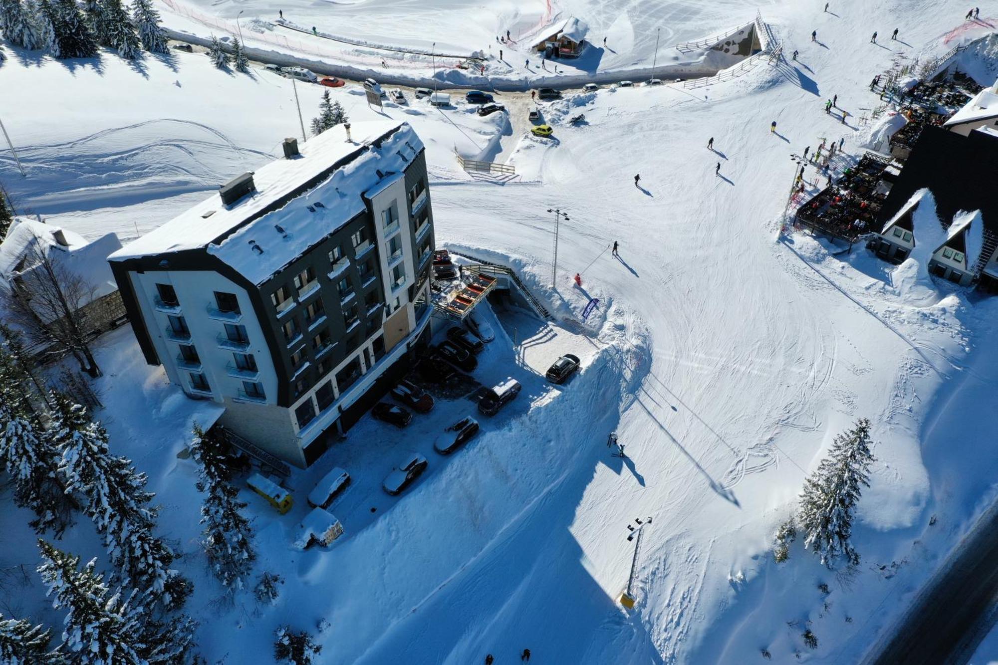 Aparthotel Rajska Núi Núi Jahorina Ngoại thất bức ảnh