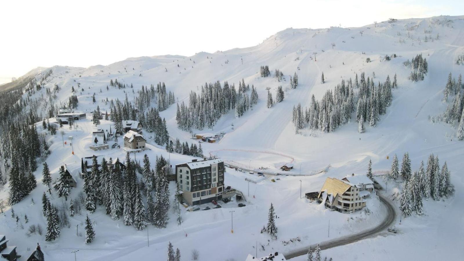 Aparthotel Rajska Núi Núi Jahorina Ngoại thất bức ảnh